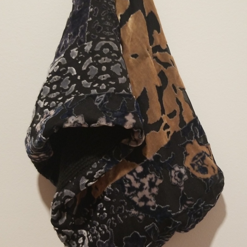 Scarf cable knit and chiffon